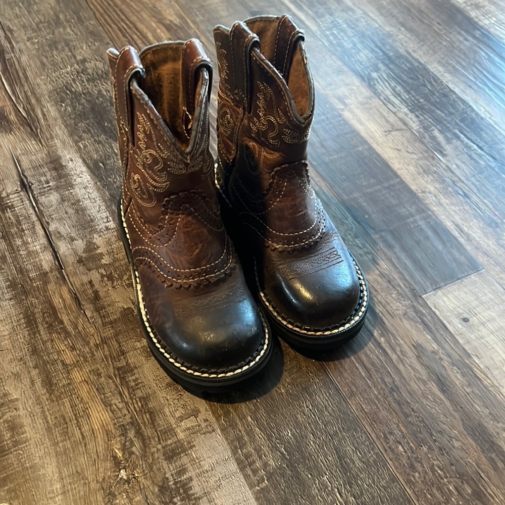 Ariat brown boots, size 8.5 toddler, boy’s